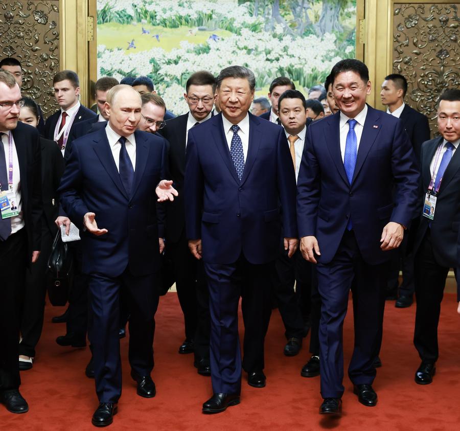 Presiden China, Rusia, dan Mongolia Gelar Pertemuan Trilateral di Beijing-Image-3 Presiden China, Rusia, dan Mongolia Gelar Pertemuan Trilateral di Beijing-Image-3