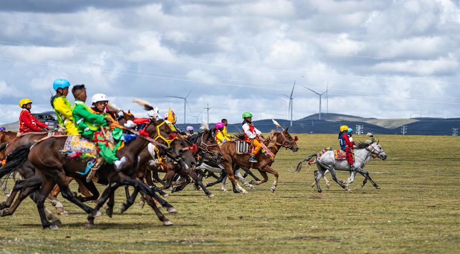 Festival Pacuan Kuda Tradisional di Nagqu China Suguhkan Olahraga Etnis dan Aktivitas Budaya-Image-6 Festival Pacuan Kuda Tradisional di Nagqu China Suguhkan Olahraga Etnis dan Aktivitas Budaya-Image-6