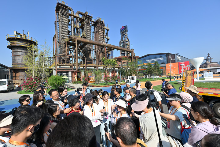 Mengunjungi Shougang Park, Venue Pameran Perdagangan Jasa Internasional China-Image-4
