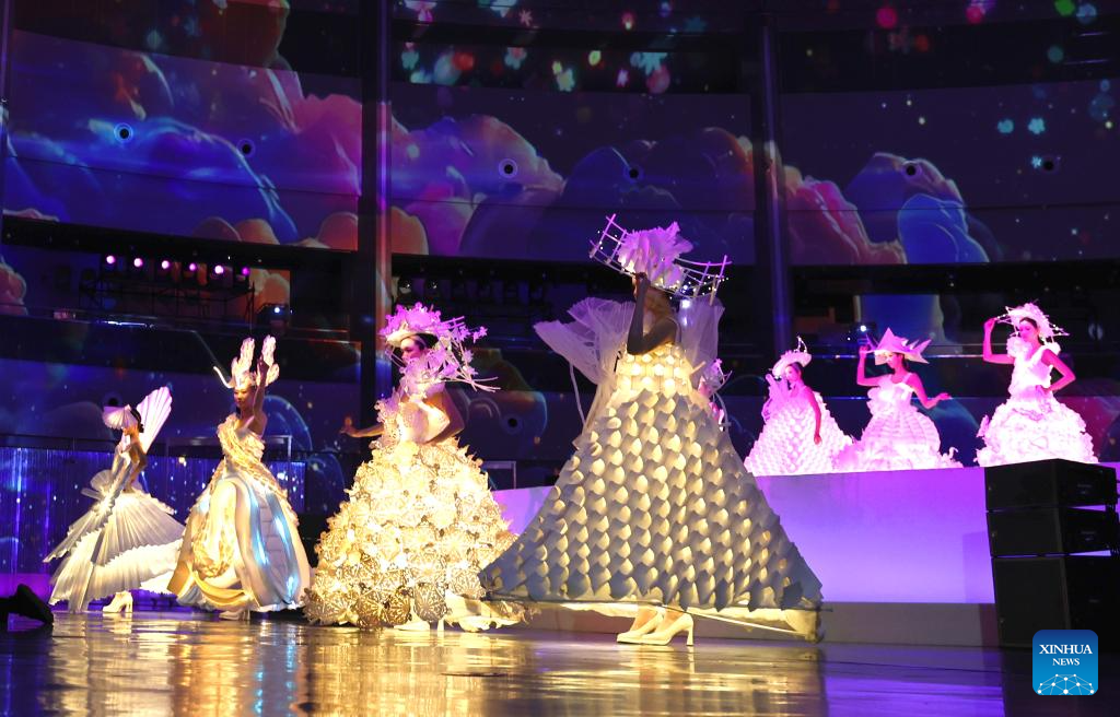 POTRET: Pembukaan Festival Shining Ke 2 Shanghai-Image-1 POTRET: Pembukaan Festival Shining Ke 2 Shanghai-Image-1