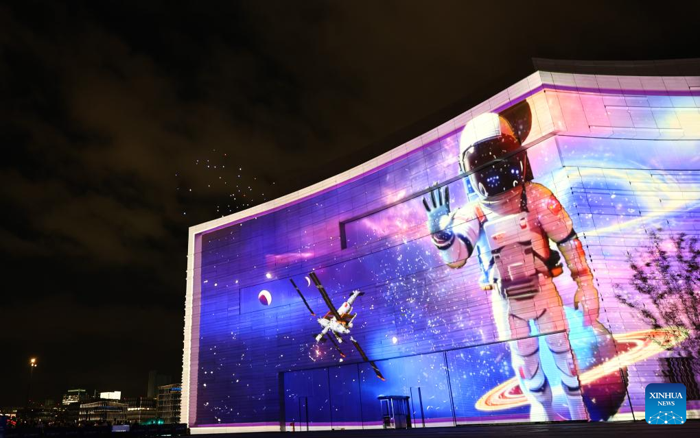 POTRET: Pembukaan Festival Shining Ke 2 Shanghai-Image-3 POTRET: Pembukaan Festival Shining Ke 2 Shanghai-Image-3