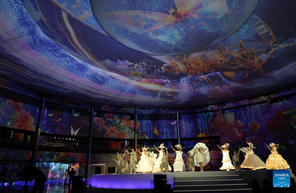 POTRET: Pembukaan Festival Shining Ke 2 Shanghai-Image-5 POTRET: Pembukaan Festival Shining Ke 2 Shanghai-Image-5