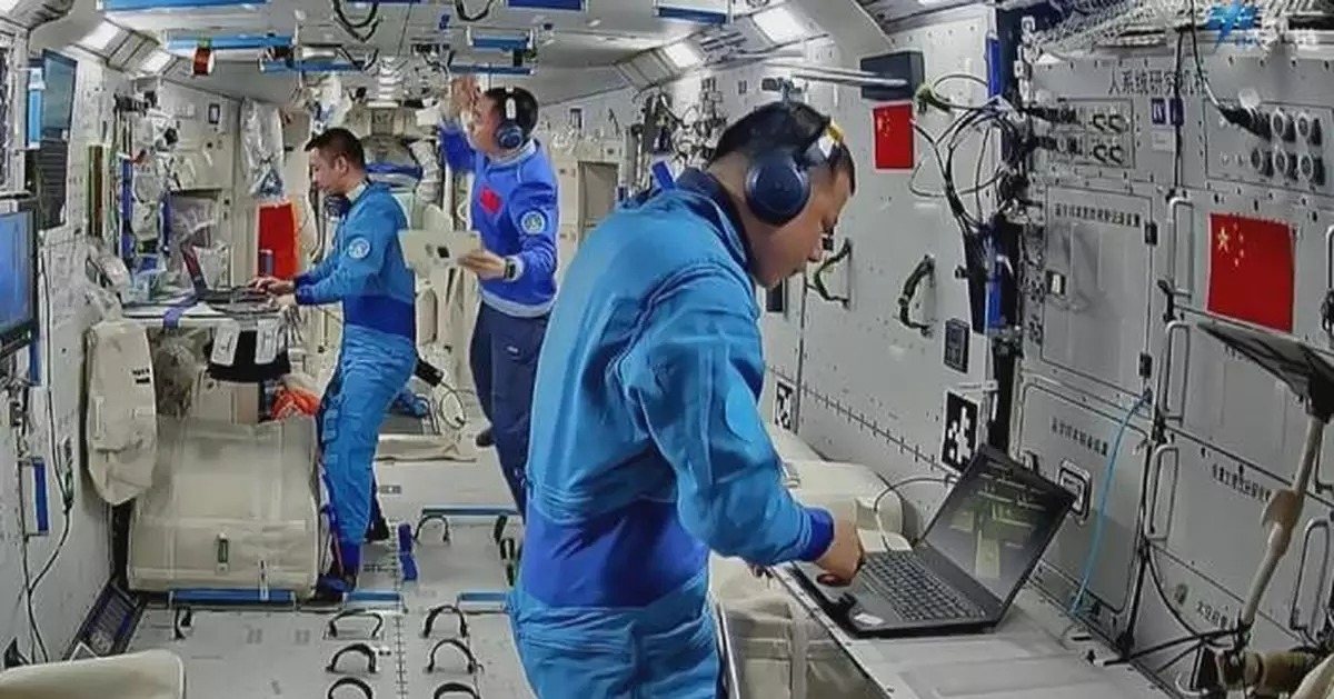 Awak Shenzhou-20 Tiongkok Bersiap Putaran Ke-4 Ekstravehicular-Image-1