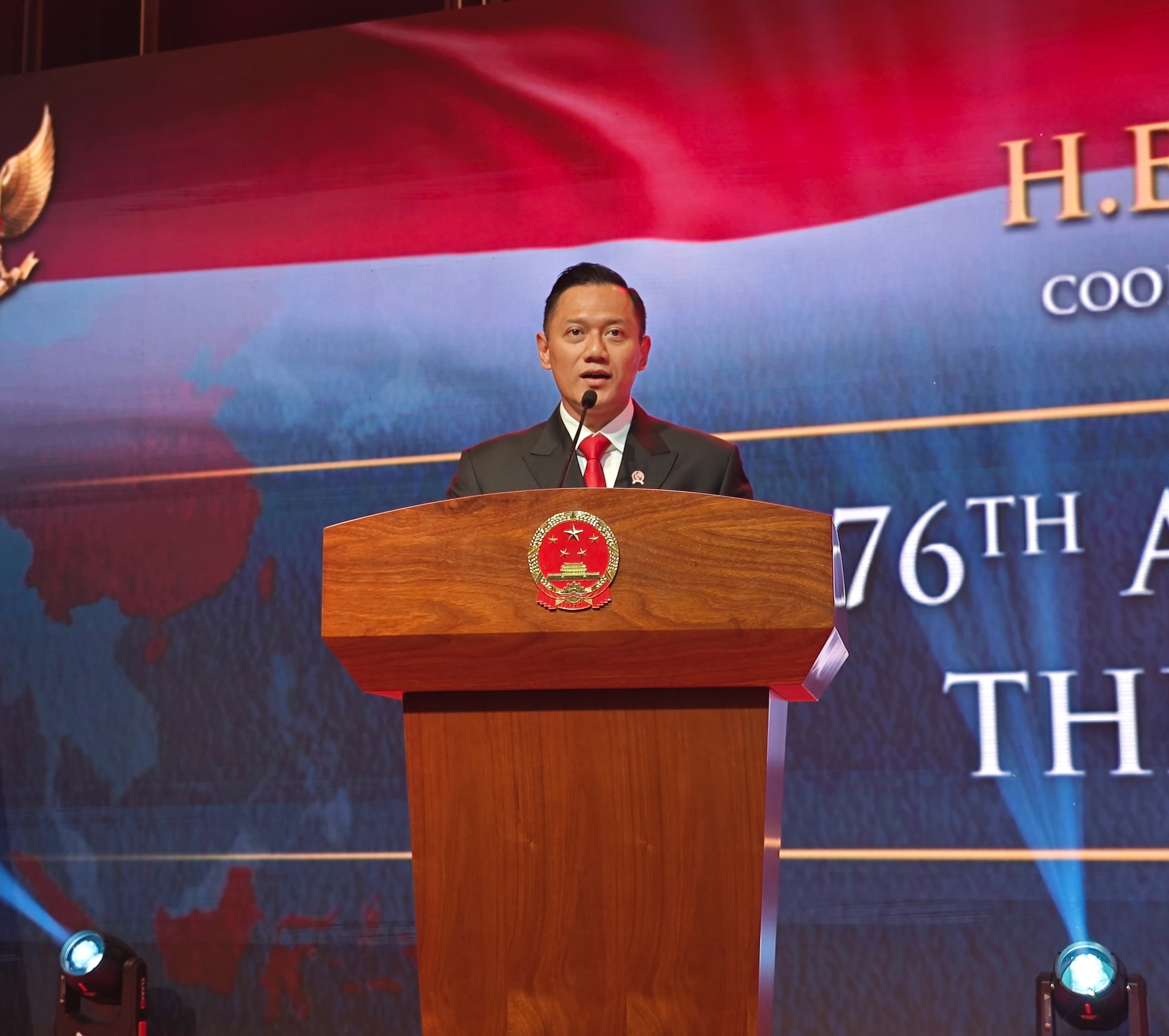 Kedutaan Besar Tiongkok di Indonesia Gelar Resepsi Peringatan 76 Tahun Berdirinya Republik Rakyat Tiongkok-Image-2 Kedutaan Besar Tiongkok di Indonesia Gelar Resepsi Peringatan 76 Tahun Berdirinya Republik Rakyat Tiongkok-Image-2