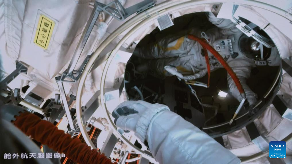 Potret: Misi Shenzhou-20, Astronot Tiongkok Rampungkan Aktivitas EVA Keempat-Image-3