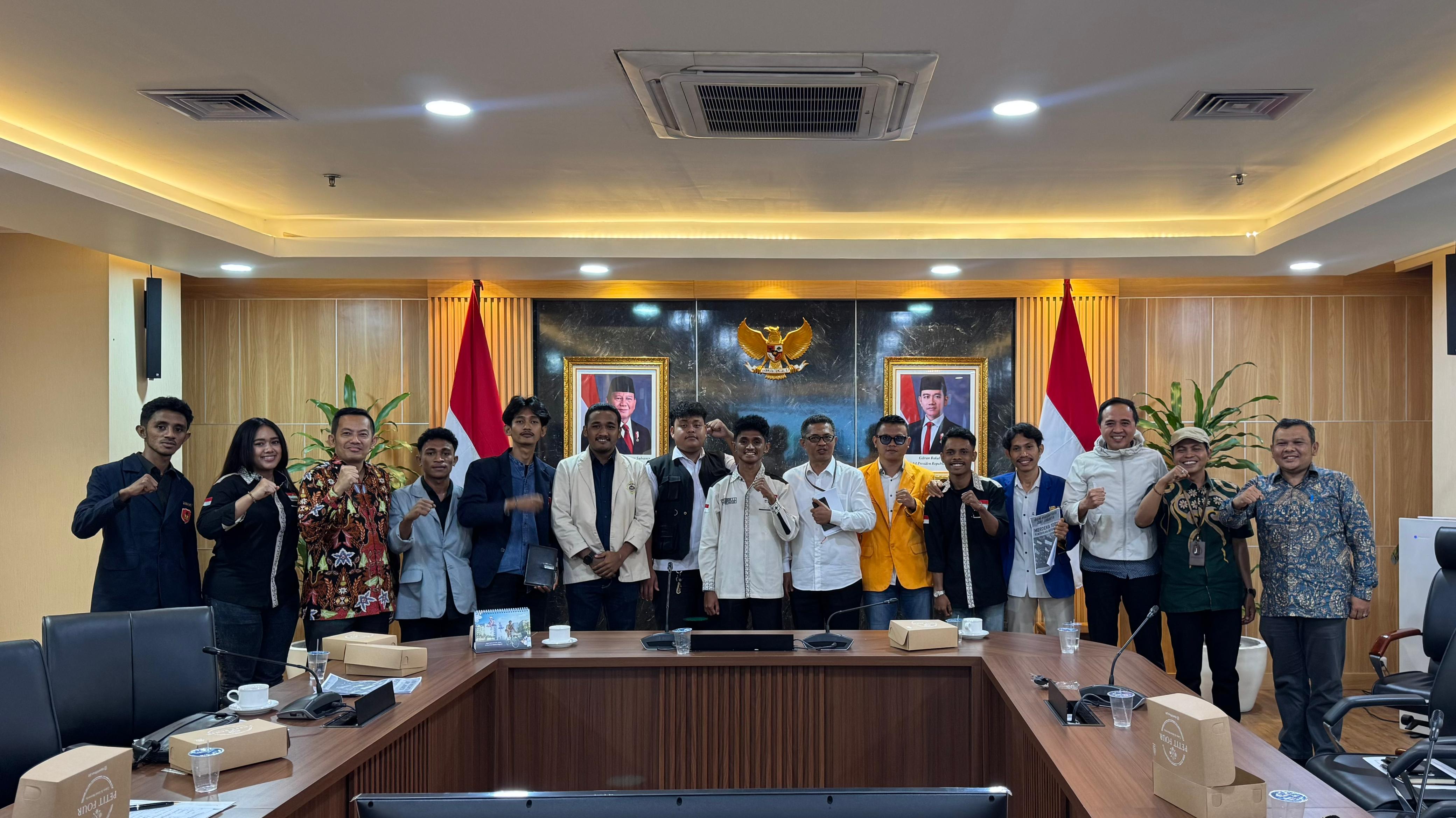 BEM Nusantara DKI Jakarta Audiensi dengan Setneg, Dorong Reformasi Politik Hingga Pendidikan-Image-1