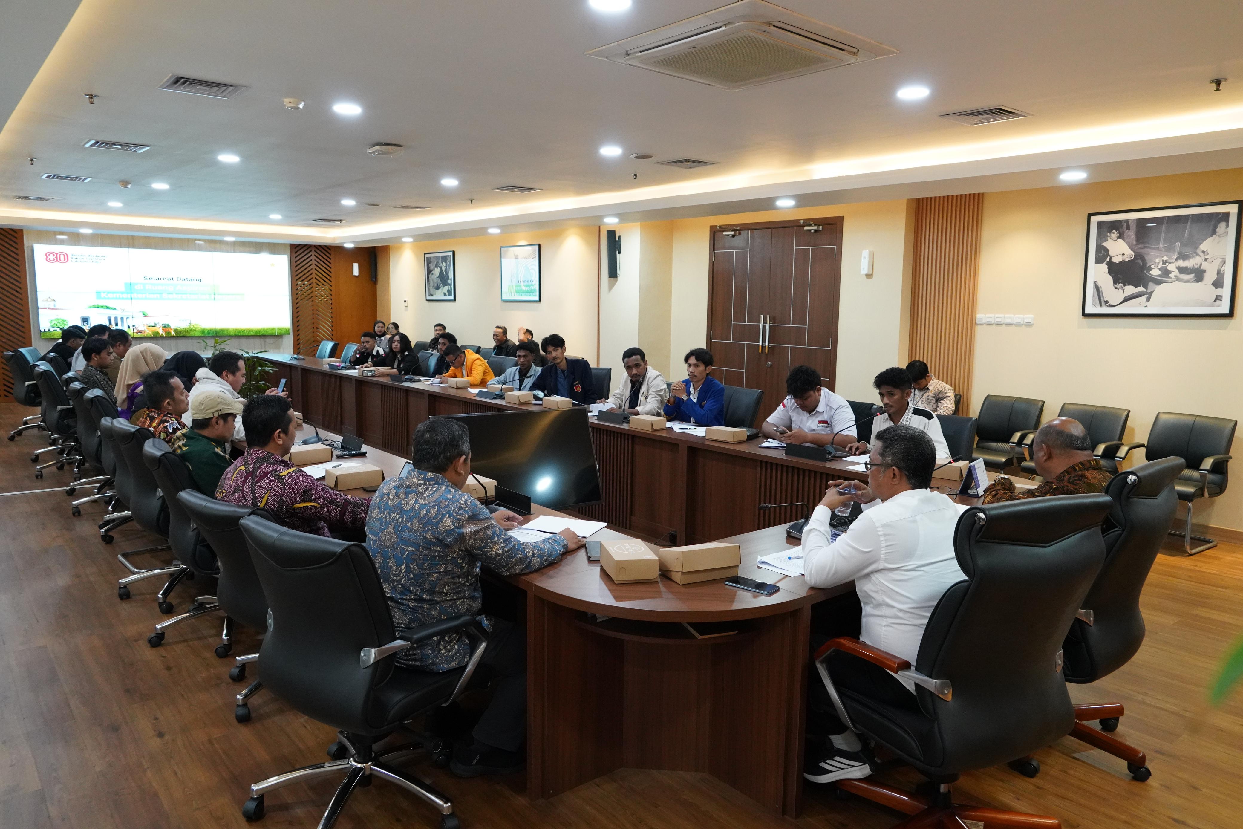 BEM Nusantara DKI Jakarta Audiensi dengan Setneg, Dorong Reformasi Politik Hingga Pendidikan-Image-2