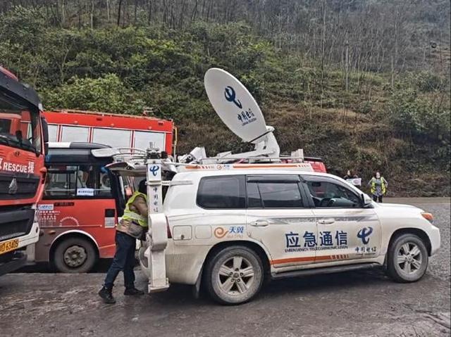 Pemerintah China Aktifkan Tanggap Darurat Pasca Gempa Guncang Sichuan-Image-1