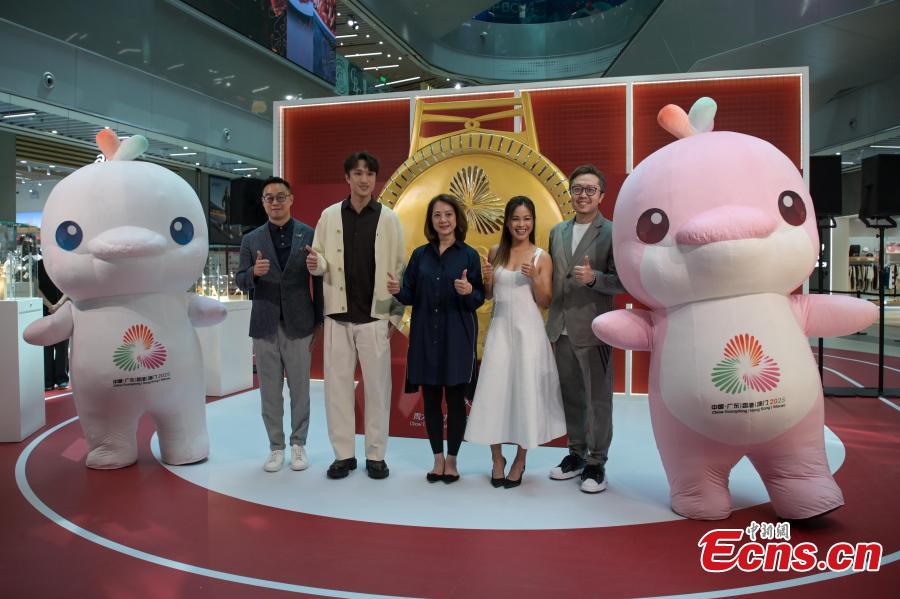 Potret : Hong Kong Jadi Saksi Peresmian Medali PON Tiongkok ke-15-Image-2 Potret : Hong Kong Jadi Saksi Peresmian Medali PON Tiongkok ke-15-Image-2