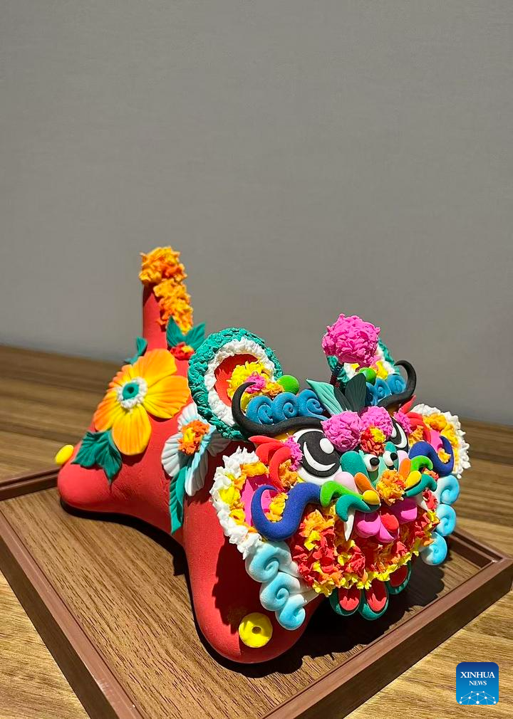 Artis Roti Gen-Z Tiongkok Bawa Nuansa Baru ke Seni ‘Huabobo’ Tradisional-Image-1