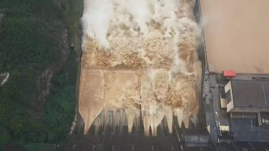 Banjir Melanda Sungai Terpanjang Kedua di Tiongkok, Pertama Kali di Tahun 2025-Image-1