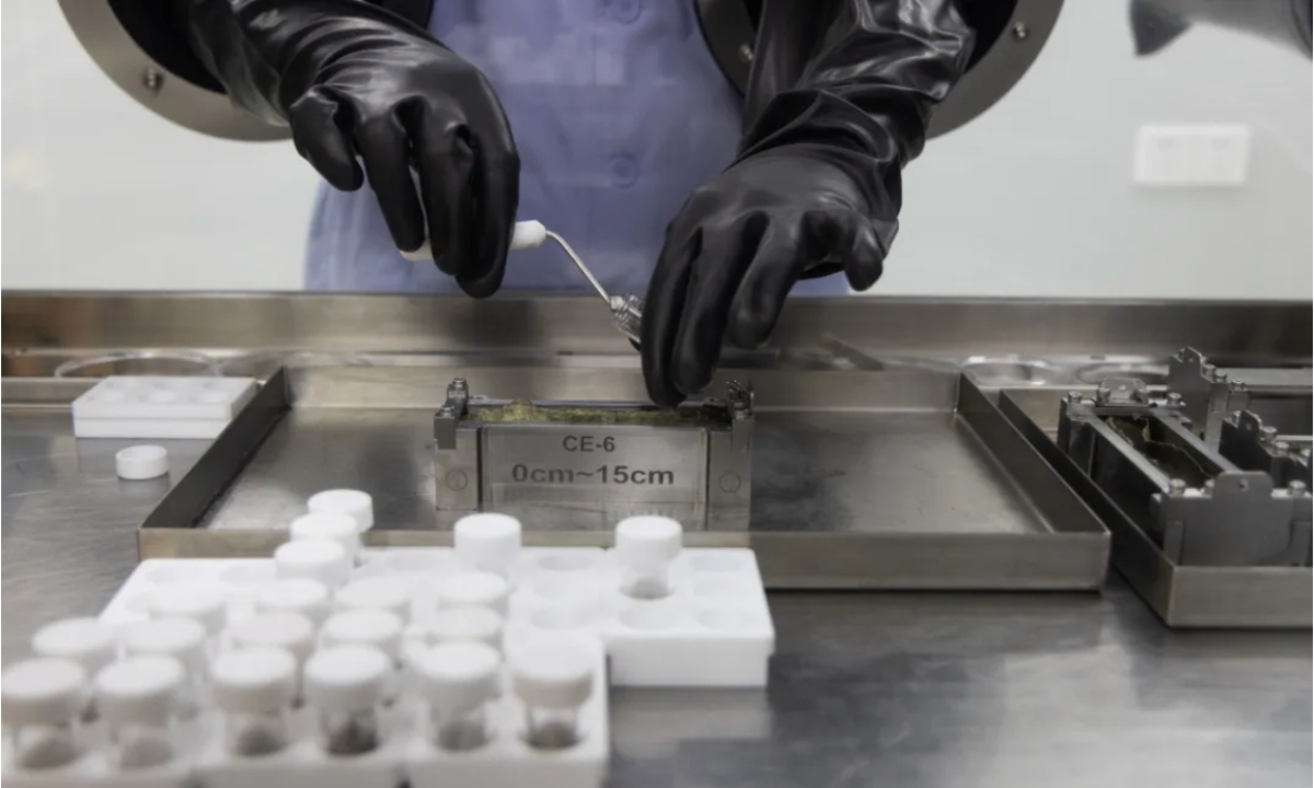 Penemuan Meteorit di Tanah Bulan oleh Ilmuwan China Jadi Kunci Pemahaman Asal-Usul Tata Surya-Image-1 Penemuan Meteorit di Tanah Bulan oleh Ilmuwan China Jadi Kunci Pemahaman Asal-Usul Tata Surya-Image-1