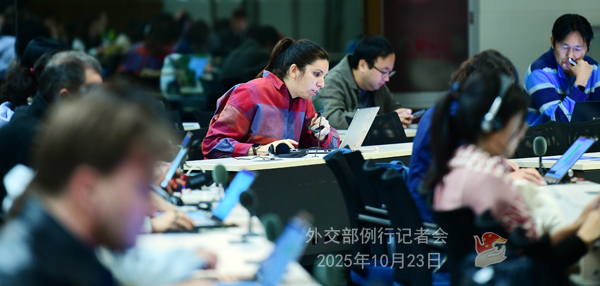 Konferensi Pers Kemenlu China 23 Oktober 2025-Image-3 Konferensi Pers Kemenlu China 23 Oktober 2025-Image-3