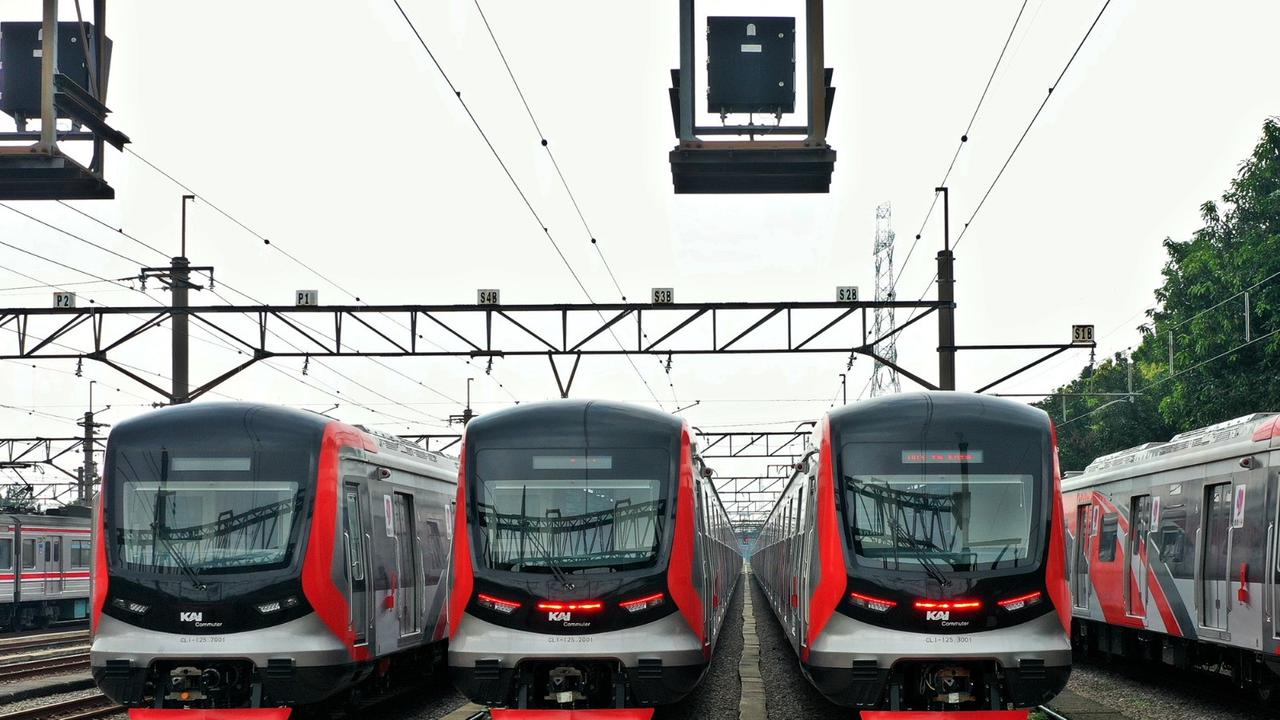 KAI Gandeng INKA dan Tiongkok, Percepat Pembaruan Armada KRL Commuter Line-Image-1 KAI Gandeng INKA dan Tiongkok, Percepat Pembaruan Armada KRL Commuter Line-Image-1
