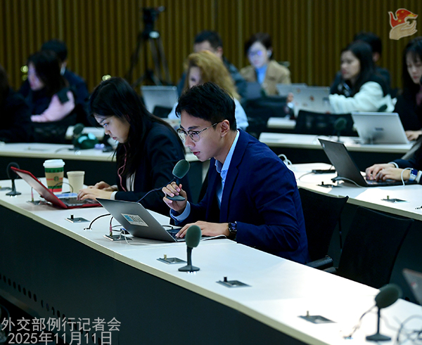 Konferensi Pers Kemenlu China 11 November 2025-Image-2