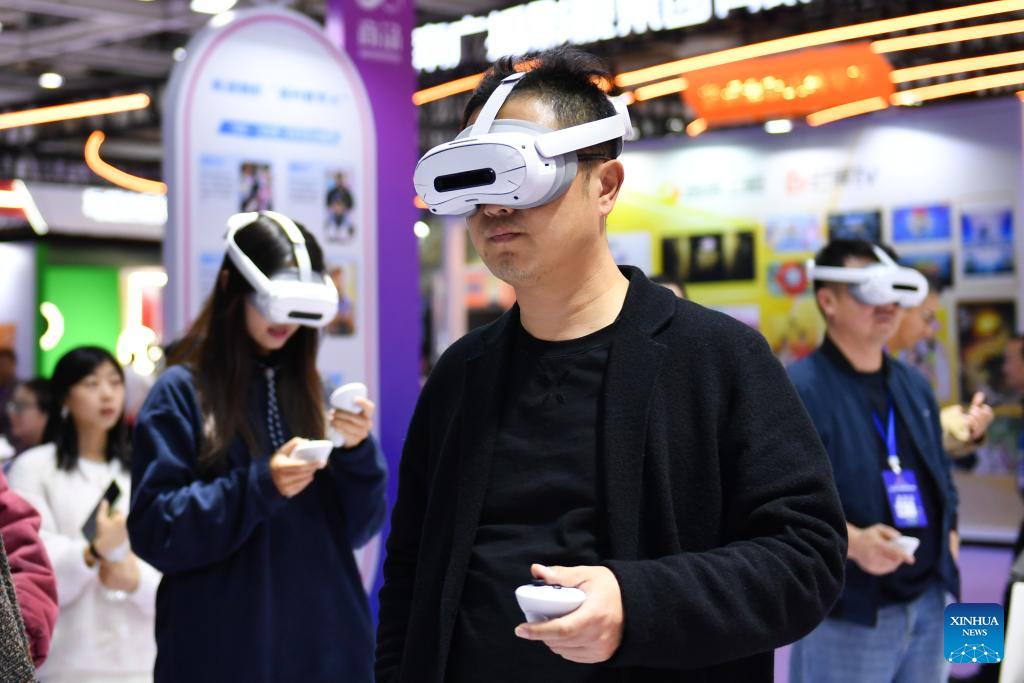 Potret : Keseruan Teknologi VR dan Media Masa Depan di China New Media Conference-Image-2