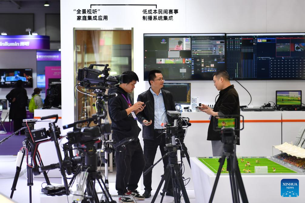 Potret : Keseruan Teknologi VR dan Media Masa Depan di China New Media Conference-Image-3