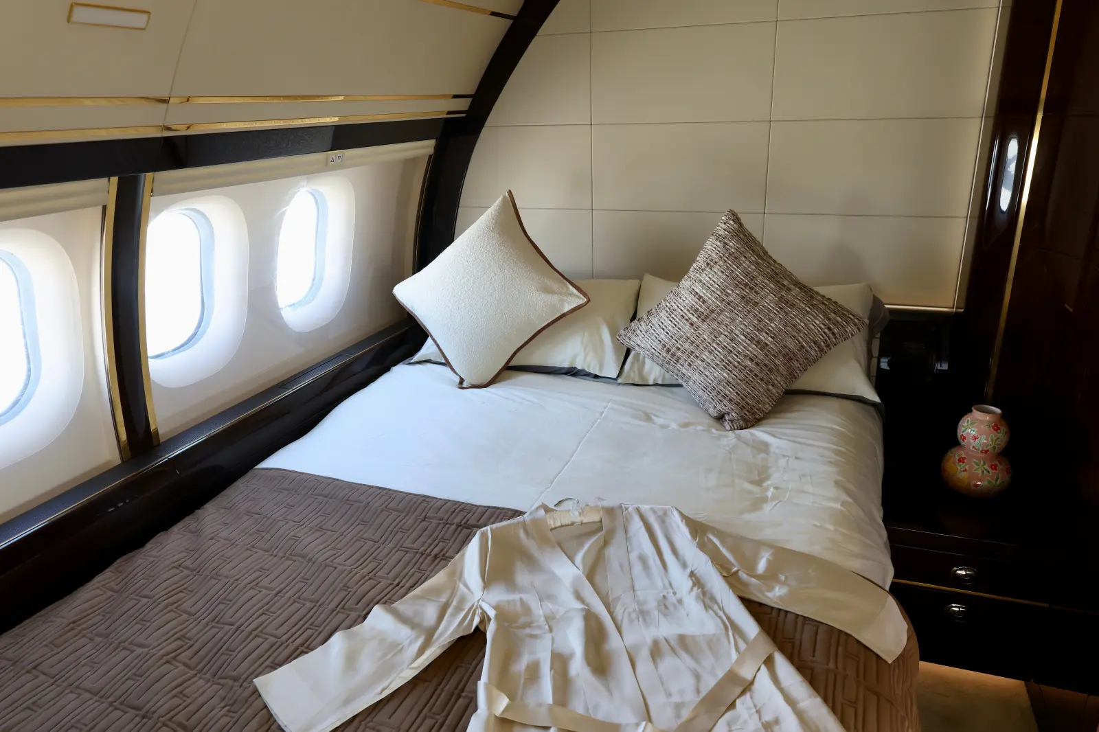 Tiongkok Tantang Boeing & Airbus dengan Pesawat Komersial Mandiri-Image-2