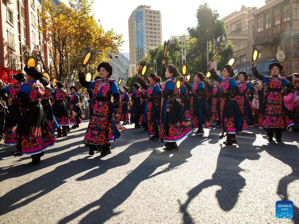 Potret : Sichuan dan Suku Qiang Penjaga Tradisi Tertua Tiongkok-Image-2 Potret : Sichuan dan Suku Qiang Penjaga Tradisi Tertua Tiongkok-Image-2