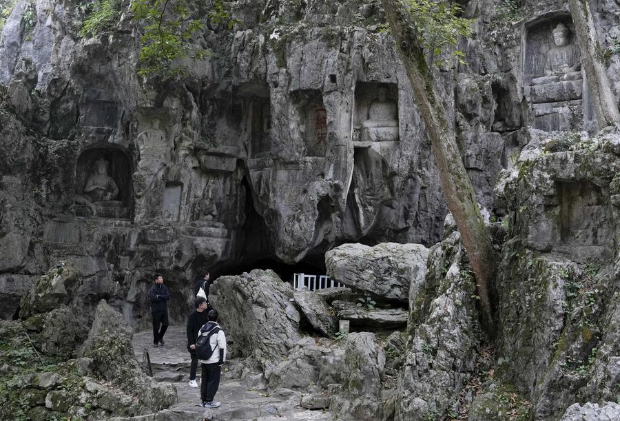 Kawasan Wisata Puncak Feilai Lingyin di Hangzhou China Luncurkan Layanan Masuk Gratis-Image-4