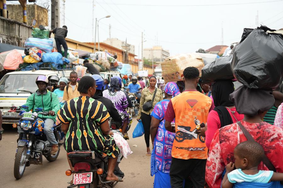 Menilik Hiruk-pikuk Pasar Madina di Conakry, Guinea-Image-5 Menilik Hiruk-pikuk Pasar Madina di Conakry, Guinea-Image-5