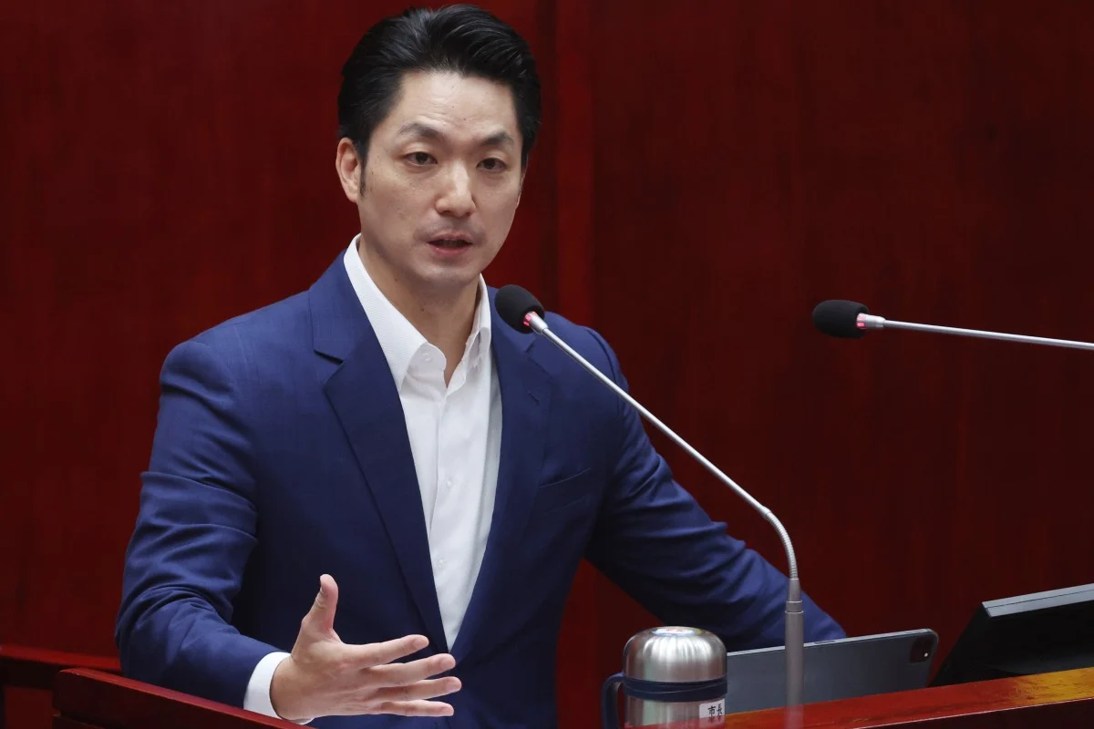 Ditengah Pengawasan Ketat, Wali Kota Taipei Chiang Wan-an Dijadwalkan Hadiri Forum Tahunan di Shanghai-Image-1 Ditengah Pengawasan Ketat, Wali Kota Taipei Chiang Wan-an Dijadwalkan Hadiri Forum Tahunan di Shanghai-Image-1