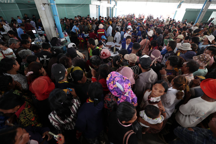 Kemendagri Kamboja: Pengungsi akibat Konflik Perbatasan dengan Thailand Tembus 300.000 Orang-Image-2