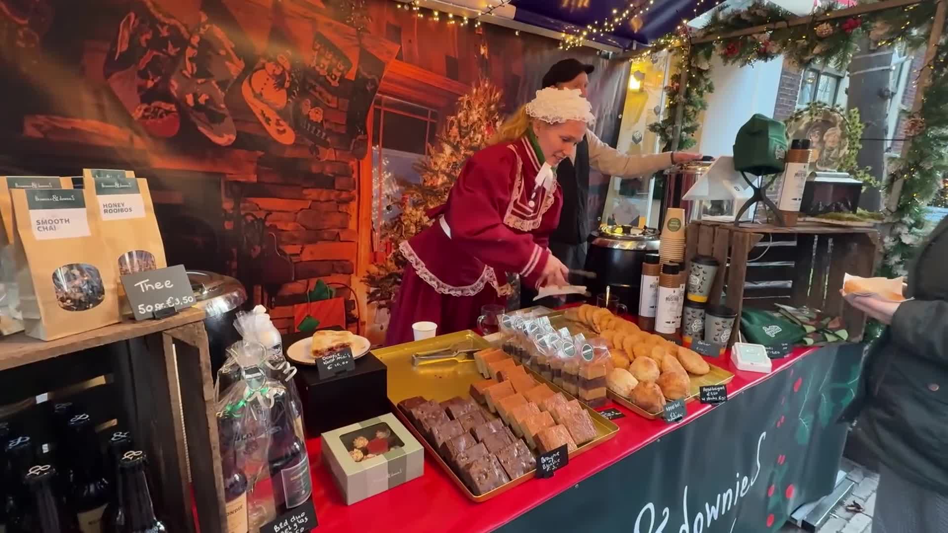 Pasar Natal Haarlem Dibuka dengan Suasana Meriah &hellip;