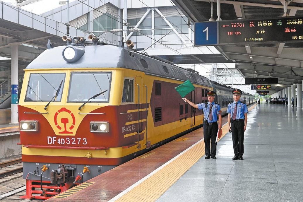 Stasiun Penumpang Tertinggi di Jalur Kereta Qinghai–Xizang Resmi Dibuka-Image-1