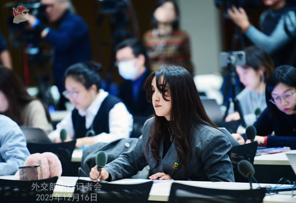 Konferensi Pers Kemenlu China 16 Desember 2025-Image-2