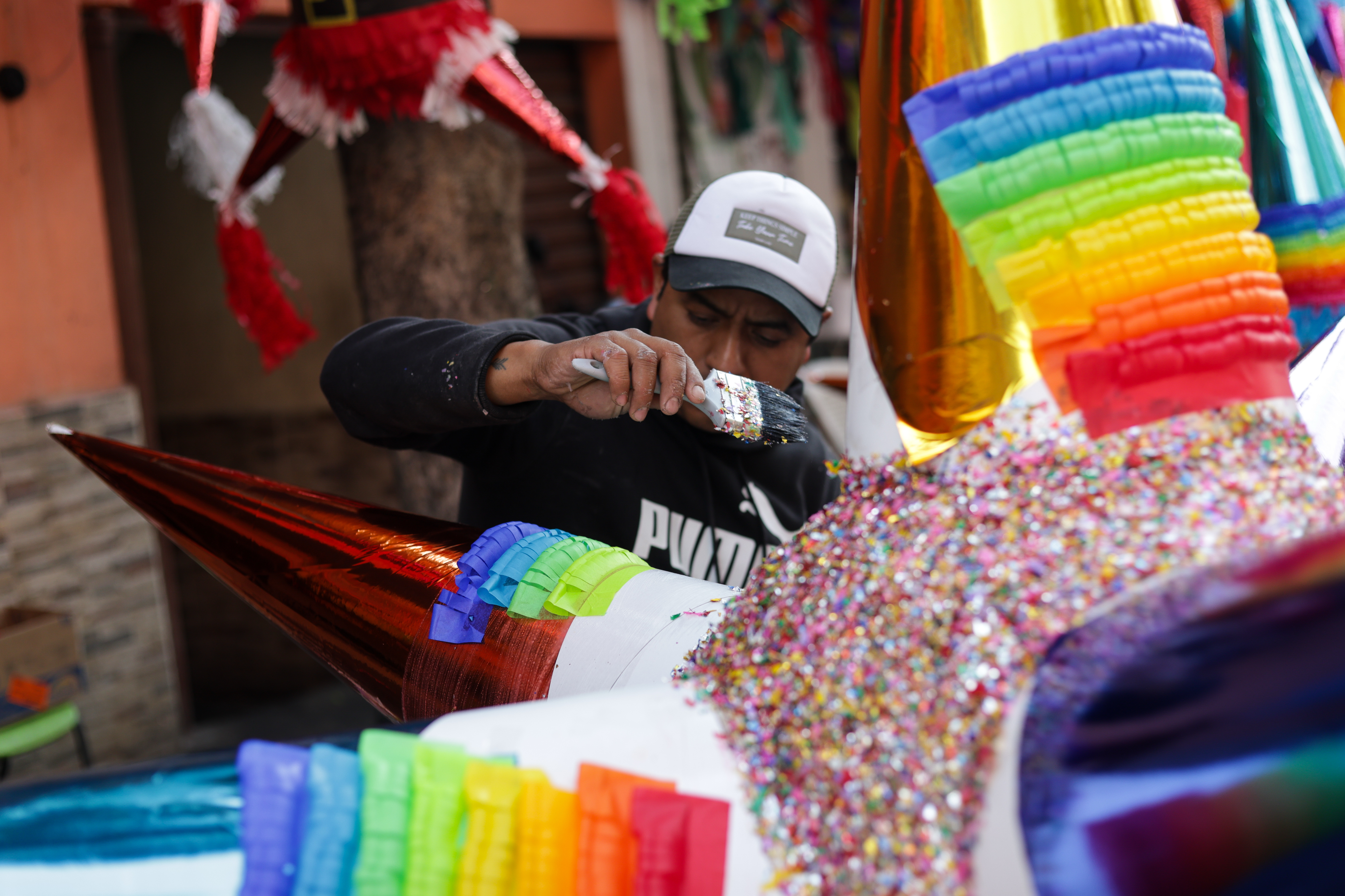 Mengenal Pinata, Simbol Budaya Tradisional di &hellip;