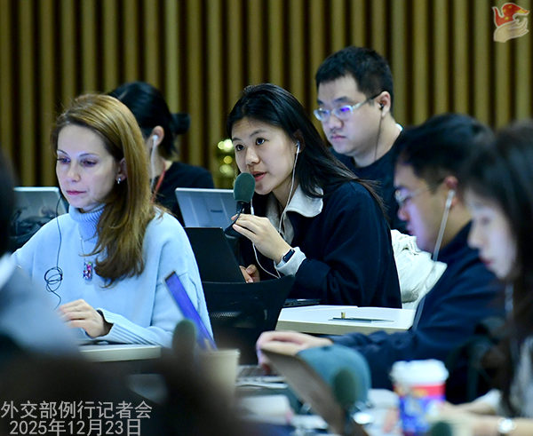 Konferensi Pers Kemenlu China 23 Desember 2025-Image-2 Konferensi Pers Kemenlu China 23 Desember 2025-Image-2