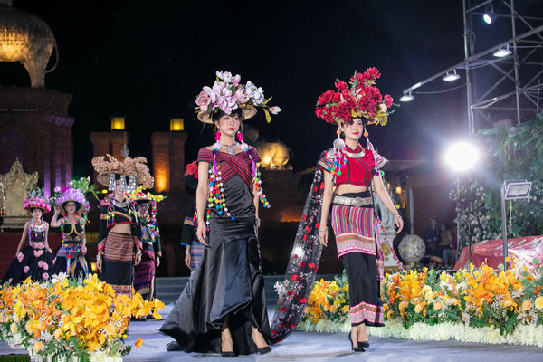 Potret : Kemeriahan Ragam Tradisi dan Budaya Multietnis di Starlight Night Market-Image-2