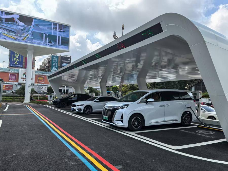 Mulai 2026, Tiongkok Terapkan Batas Konsumsi Energi Wajib untuk Mobil Listrik-Image-1 Mulai 2026, Tiongkok Terapkan Batas Konsumsi Energi Wajib untuk Mobil Listrik-Image-1