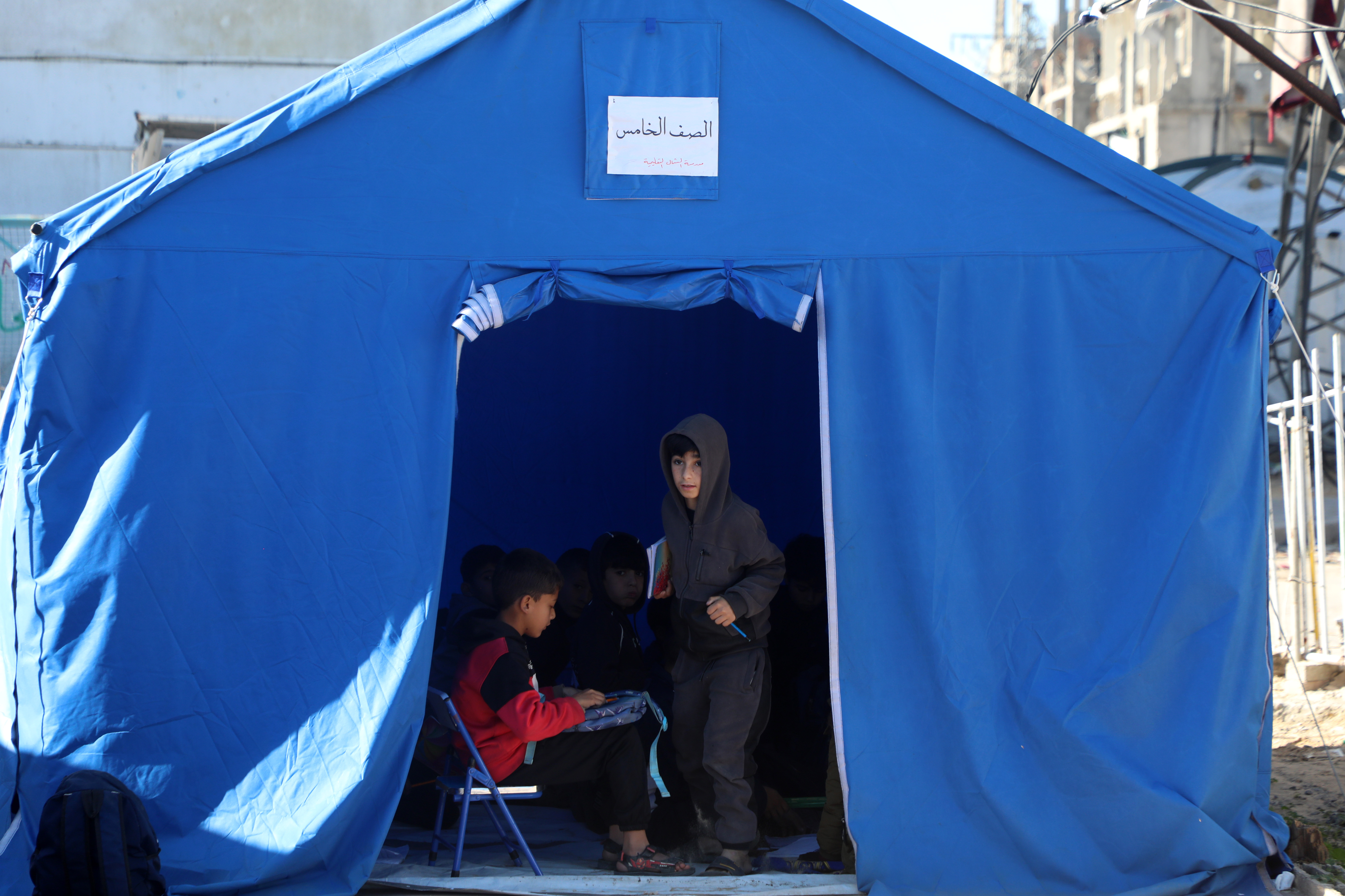 Potret Semangat Anak-Anak Gaza Menimba Ilmu di Tengah Keterbatasan-Image-5