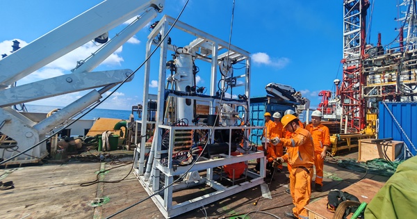 China Pamerkan Robot Pengebor Bawah Laut Eksplorasi Laut Dalam-Image-1 China Pamerkan Robot Pengebor Bawah Laut Eksplorasi Laut Dalam-Image-1