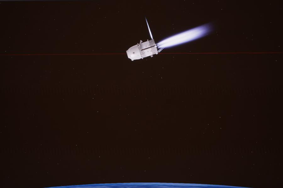 Pendaratan Kapsul Pembawa Pulang Wahana Antariksa Shenzhou-20 China dalam Bidikan Kamera Xinhua-Image-3