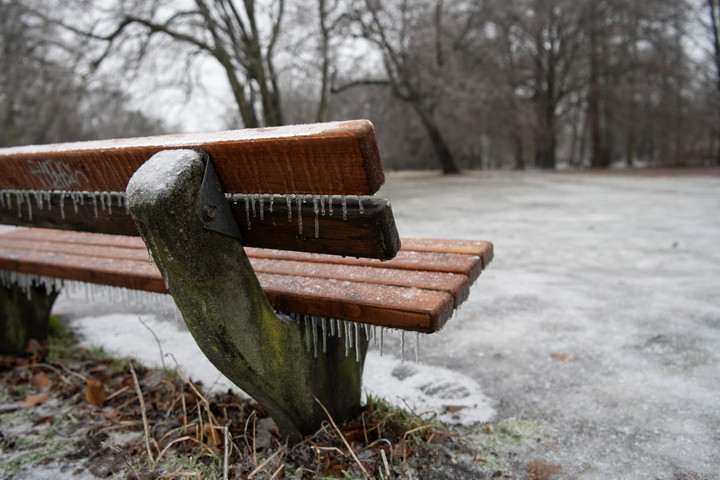 Cuaca Dingin Picu Black Ice, Layanan Transportasi Berlin Terdampak-Image-3 Cuaca Dingin Picu Black Ice, Layanan Transportasi Berlin Terdampak-Image-3