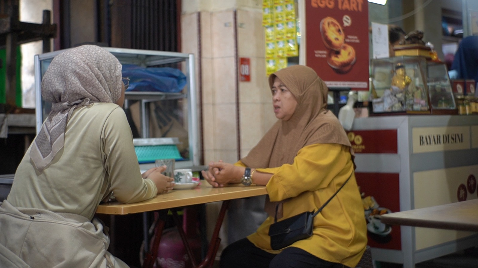 Potret : Lintas Waktu Kedai Kopi New Okinawa-Image-2 Potret : Lintas Waktu Kedai Kopi New Okinawa-Image-2