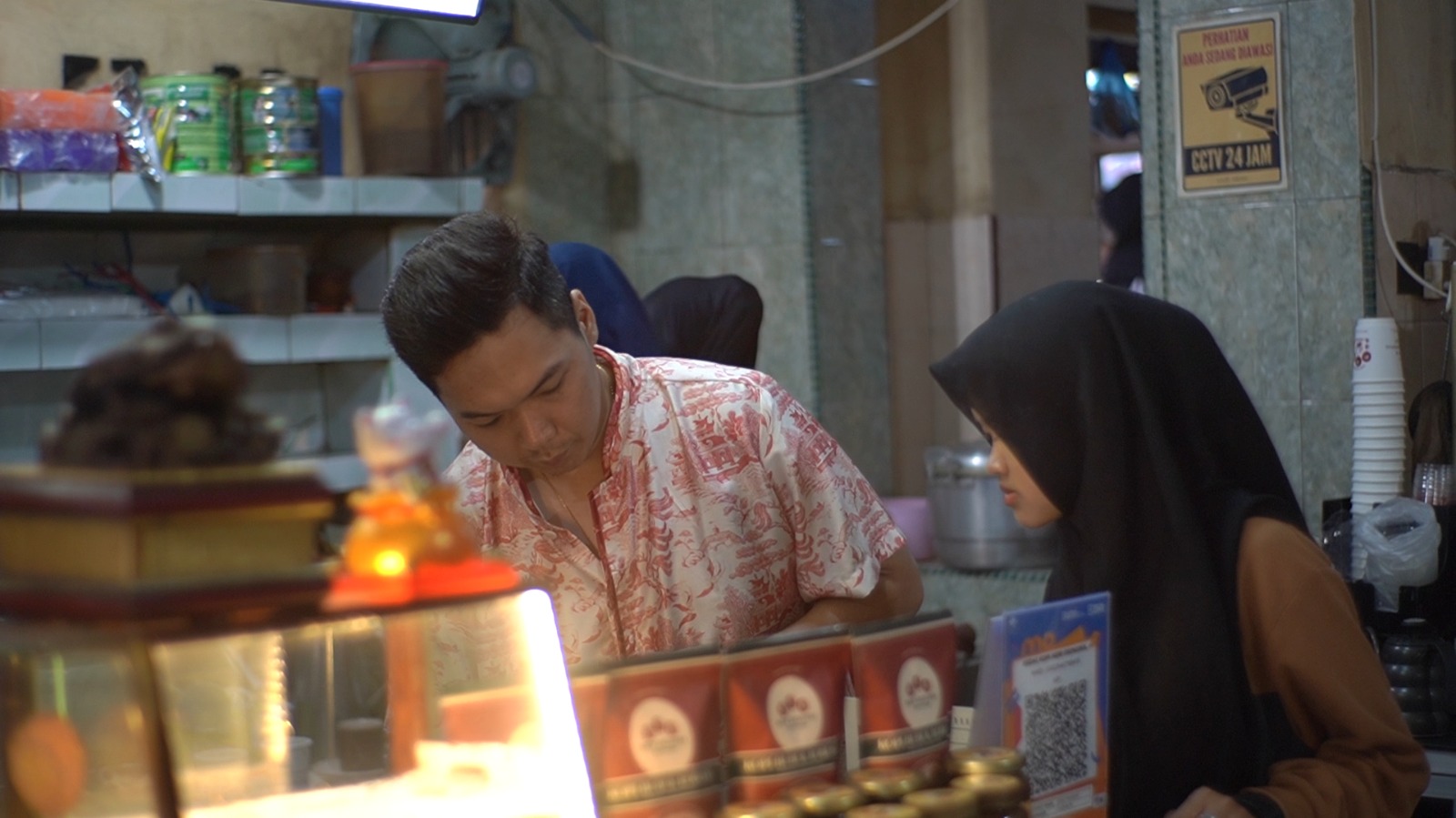 Potret : Lintas Waktu Kedai Kopi New Okinawa-Image-3 Potret : Lintas Waktu Kedai Kopi New Okinawa-Image-3