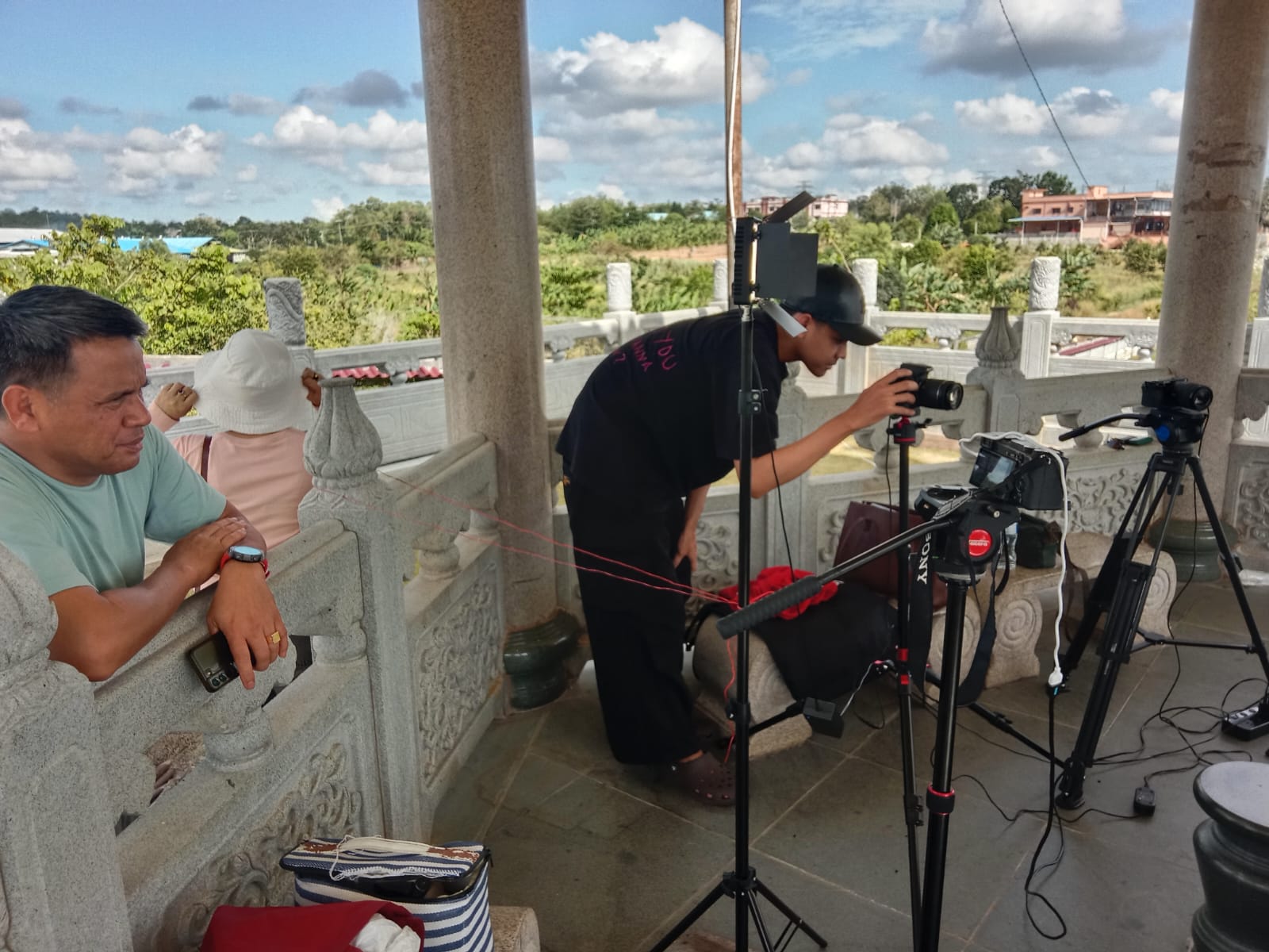 Potret : Dibalik Lensa Tim Liputan Imlek 2026 Tanjung Pinang-Image-3 Potret : Dibalik Lensa Tim Liputan Imlek 2026 Tanjung Pinang-Image-3