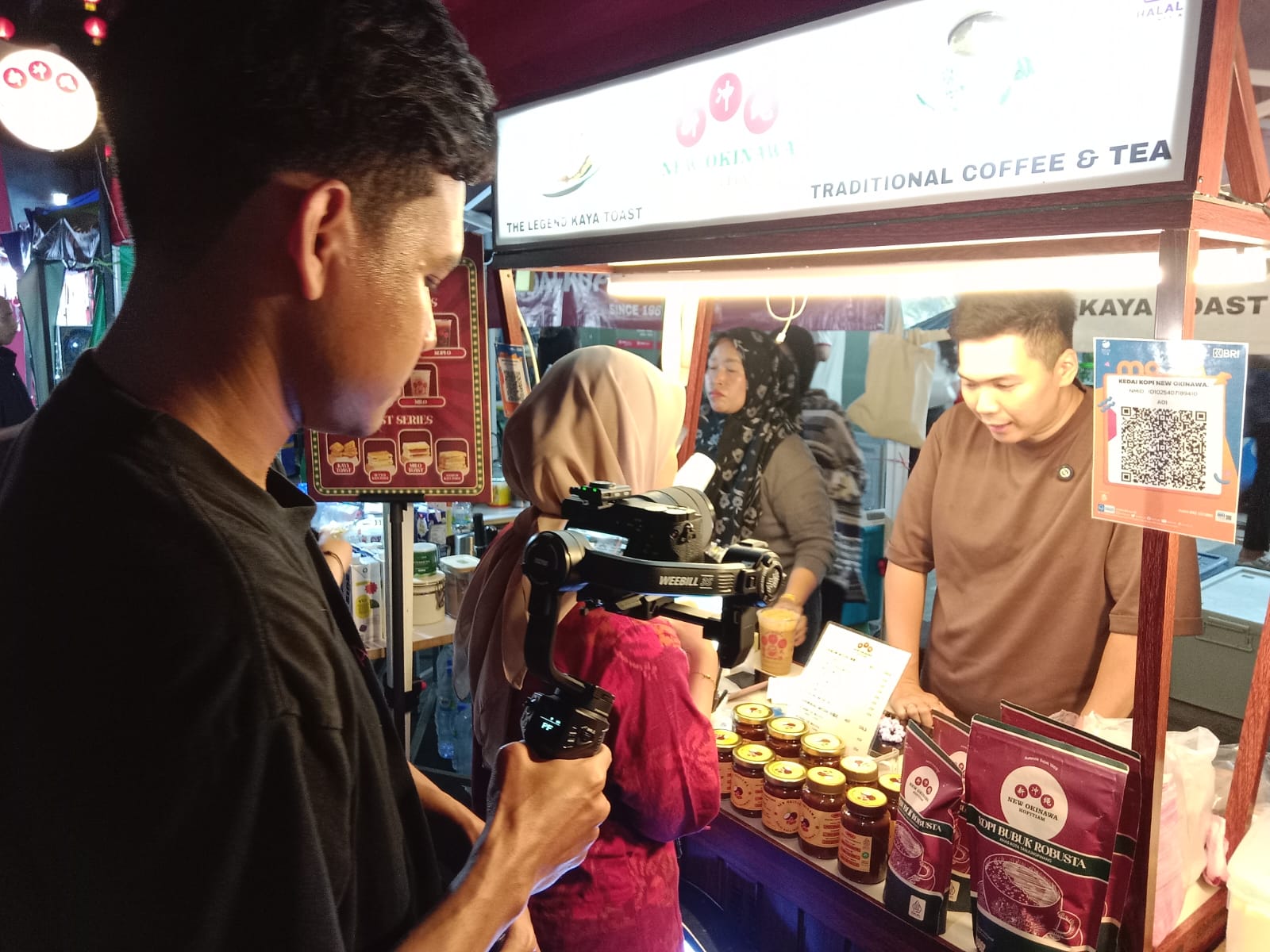 Potret : Dibalik Lensa Tim Liputan Imlek 2026 Tanjung Pinang-Image-6 Potret : Dibalik Lensa Tim Liputan Imlek 2026 Tanjung Pinang-Image-6