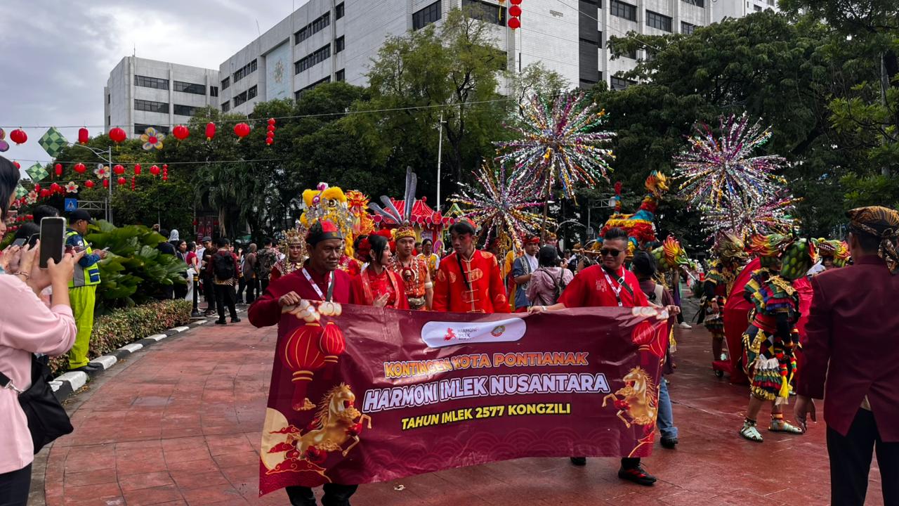 Potret : Kemeriahan Parade Harmoni Nusantara-Image-1