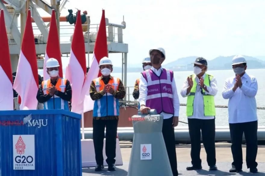 Jokowi Resmikan Pelabuhan Kijing Pontianak