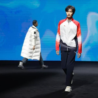 POTRET: Peragaan di Beijing Fashion Week