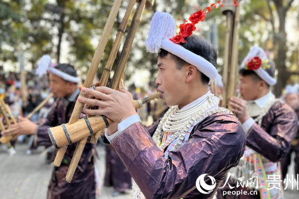 POTRET Suku Miao Rayakan Festival Lusheng di &hellip;