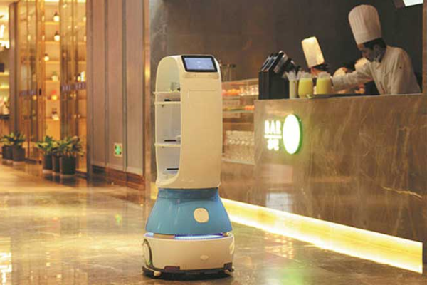 Robot Masak Banyak Digunakan Restoran di Wuhan