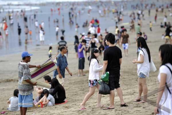 Sekitar 1.143 Wisman China Liburan ke Bali