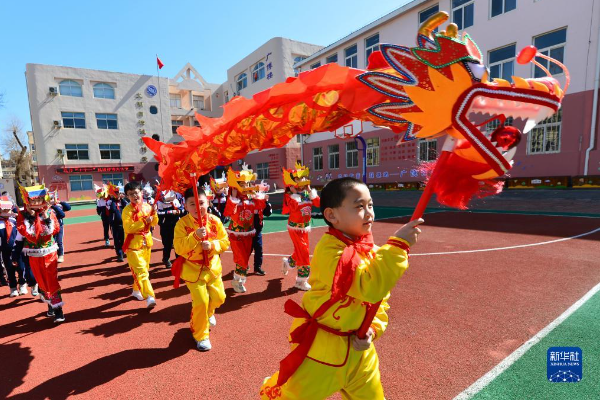 POTRET Perayaan Festival Longtaitou di China