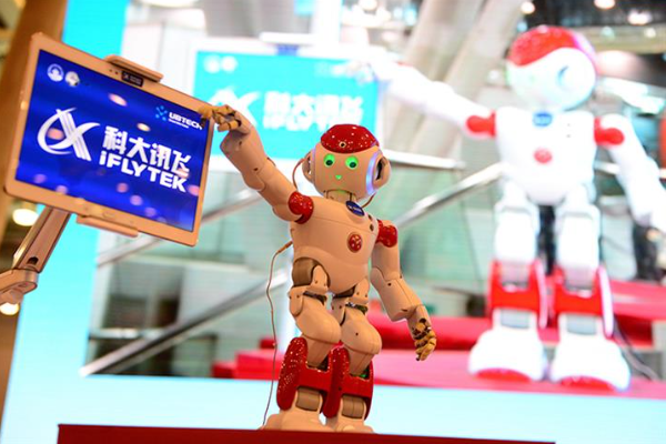 Perusahaan AI iFlytek akan Produksi Robot Rumahan